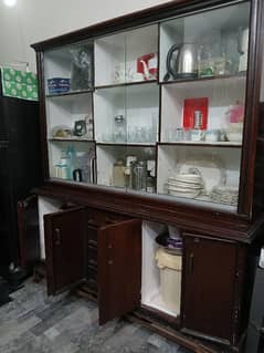 Solid Wood Showcase king size with iron stand