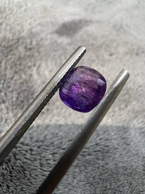 Natural Sapphire From Kashmir (Deep Purple) 1