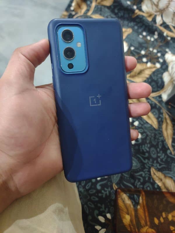 oneplus 9 5g 12/256 8