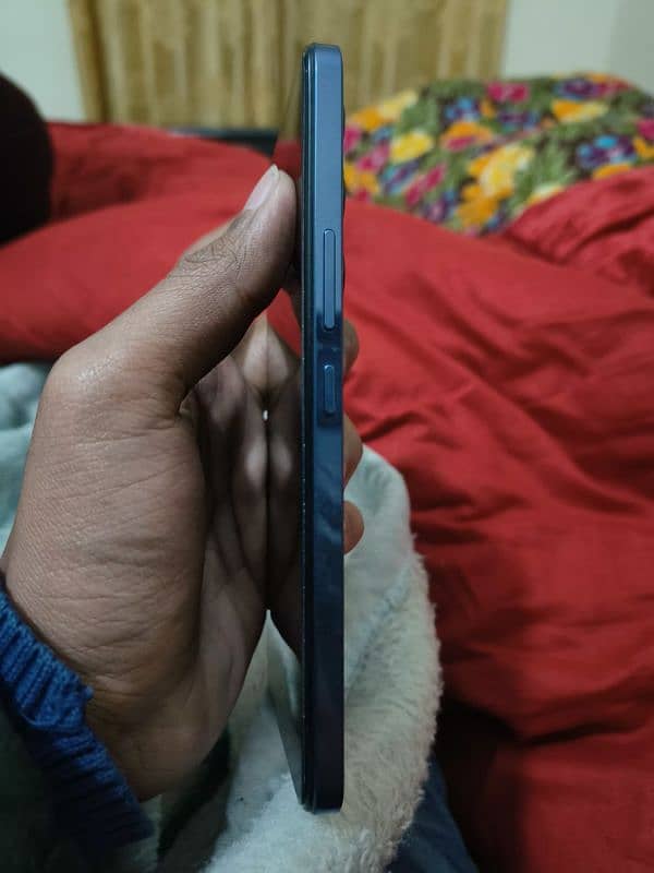 Vivo y100 16/256 new condition 5