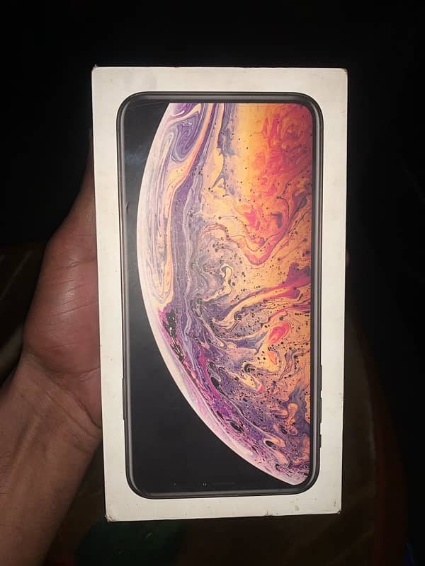 iPhone XS max whaid box  Exang poicebaul 7