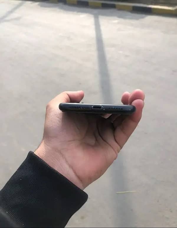 IPHONE XR NON-PTA 0