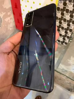 vivo y20s 4/128 with box