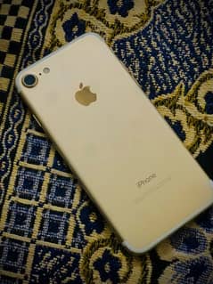 i want to sale i phone 7 32 gb non pta