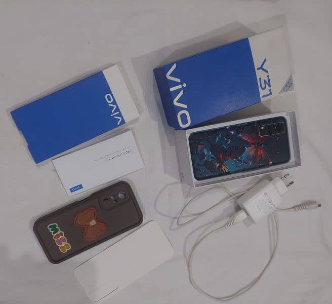 vivo y31 4/128 daba charger Sath he full box 1