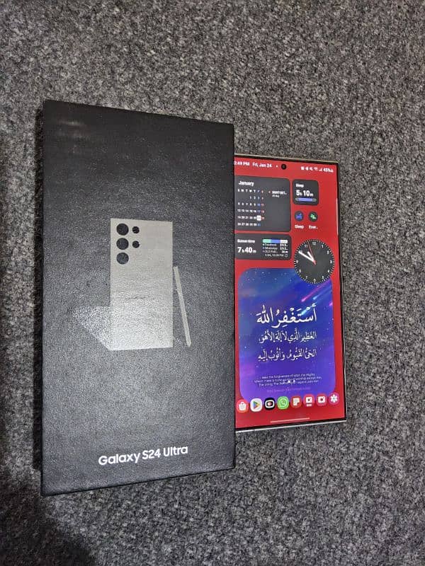 Samsung S24 ultra open box 12/256 7