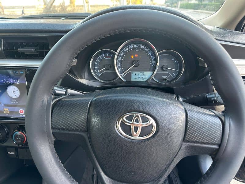 Toyota Corolla GLI 2014 16