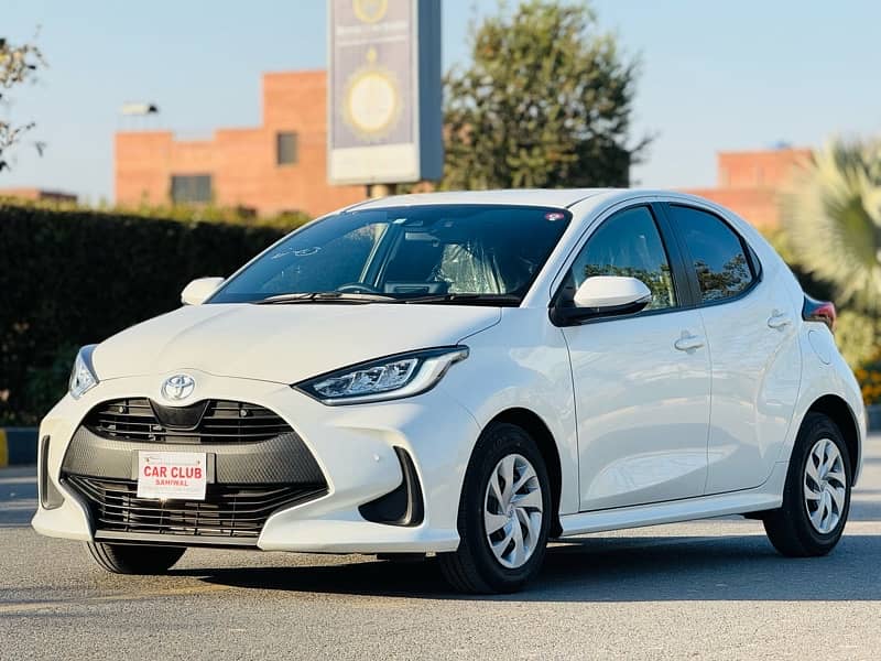 Toyota Yaris 2021 G LED 3