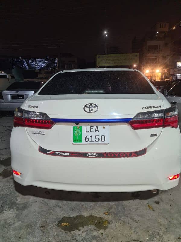 BANK LEASE Toyota Corolla GLI 2017/18 2