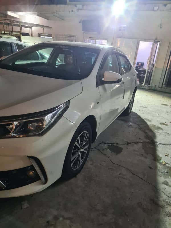 BANK LEASE Toyota Corolla GLI 2017/18 11