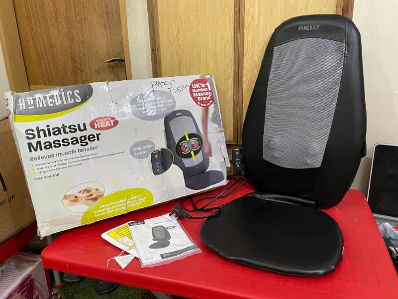 Homedics Back Seat Shiatsu Kneading Massager with Infra Red Heat 1