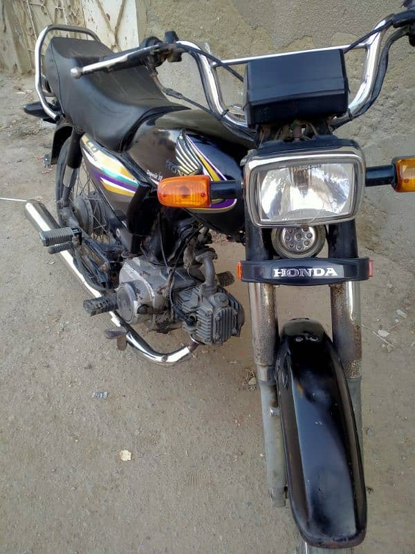 HONDA CD 70 2015 MODEL 8