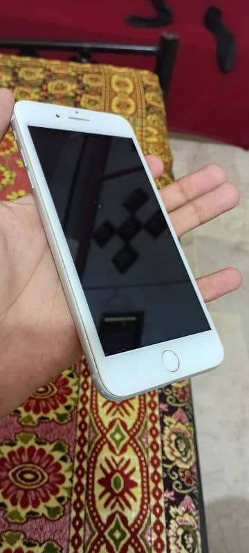 iPhone 8 Plus Non PTA 64GB 2