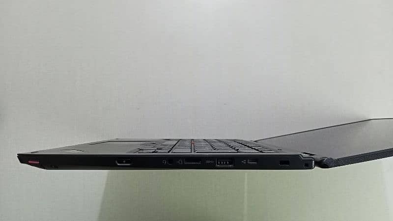 ThinkPad L390 Yoga 4