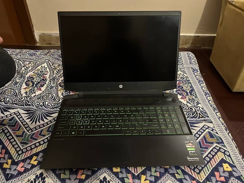 HP LAPTOP 5