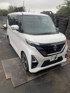 Nissan Roox 2021