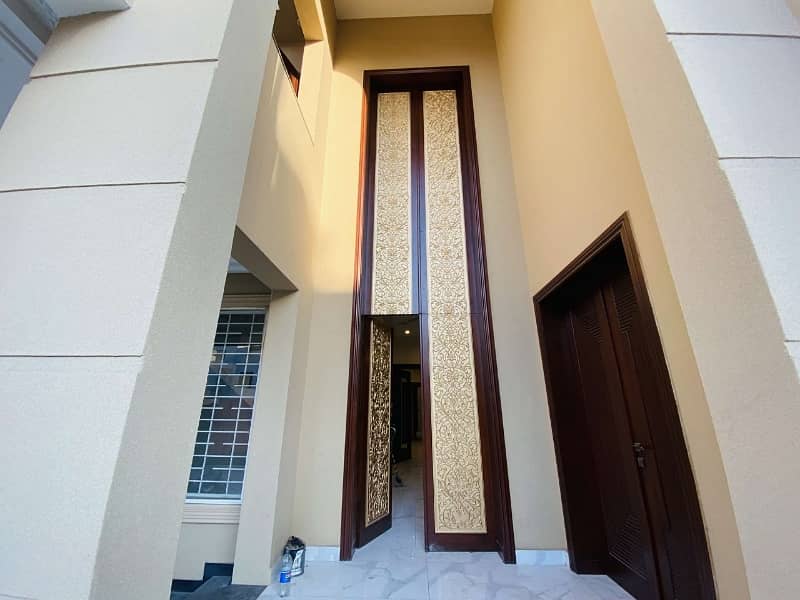 Luxury Brand New House For Sale In Good Location Phase 1 1