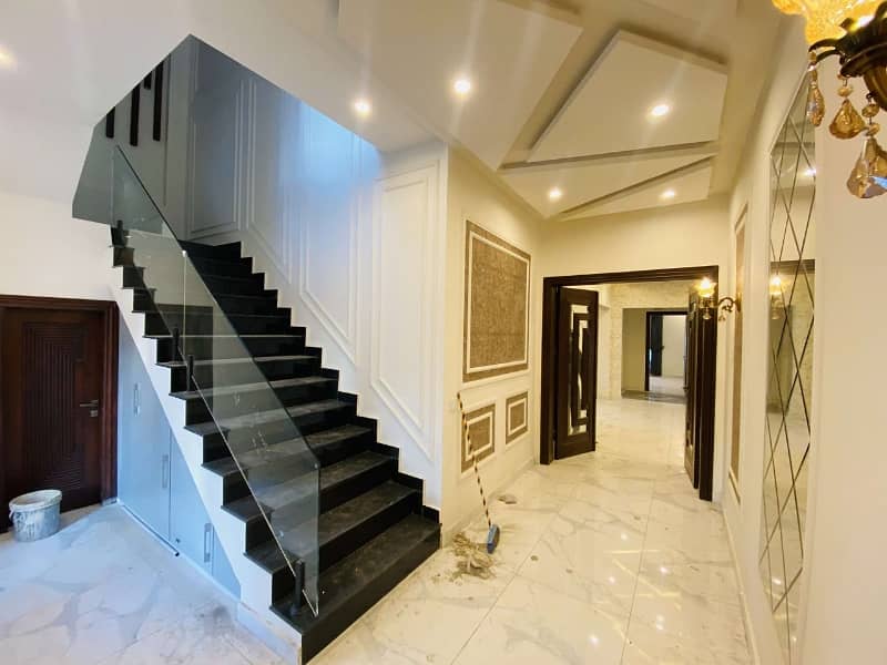 Luxury Brand New House For Sale In Good Location Phase 1 3