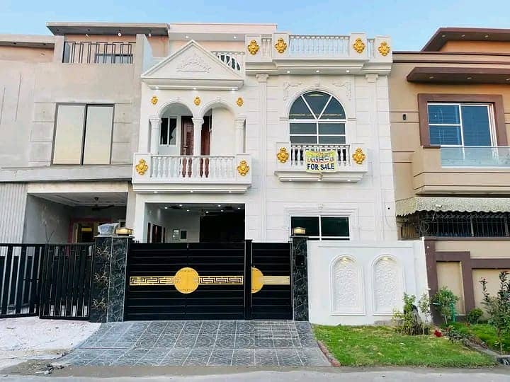 Luxury Brand New House For Sale As Investor Rate In Ee Block Two Side Open 0