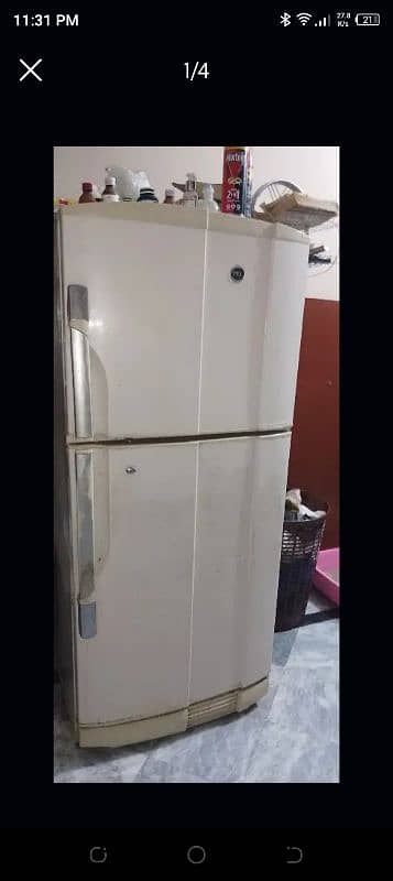 FRIDGE FOR SALE 0