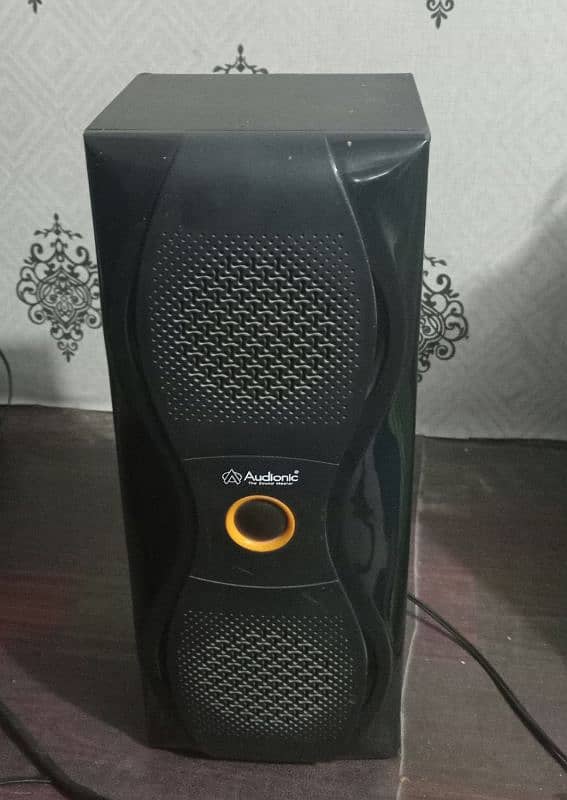 Audionic Flex F-600 (2.1 Speakers) 3