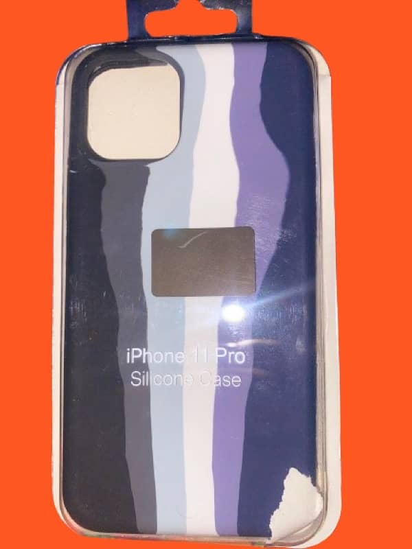 iPhone 11 pro silicon cover | Rainbow shade| new 10/10 condition 2