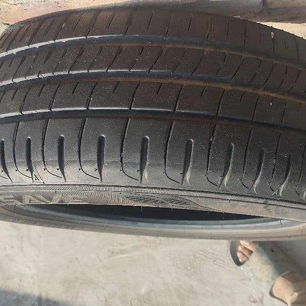 Dunlop tyres 195/60/R17 for sale 0