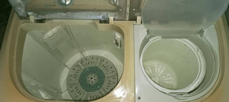 sg washing machine neat and clean condition both side working perfect 2