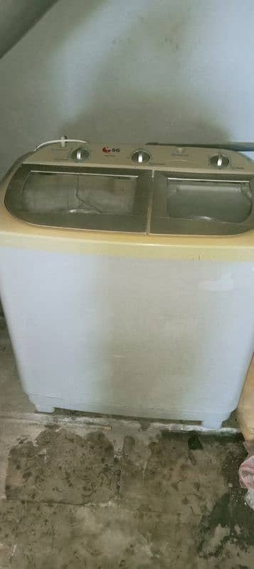 sg washing machine neat and clean condition both side working perfect 3