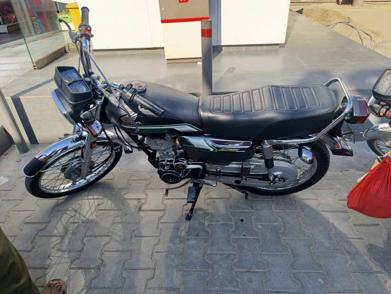 Honda Cg 125 SE black 2023 for sale 2