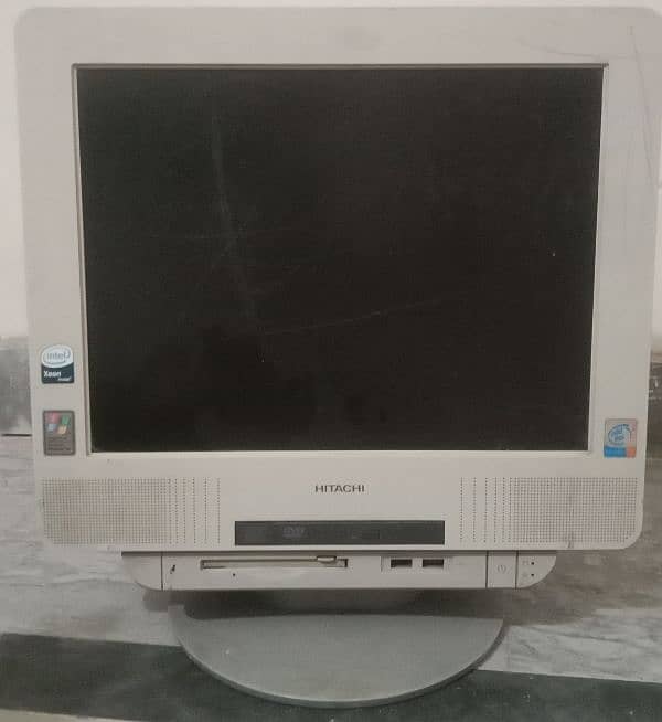 Hitachi Mukammal Computer 0