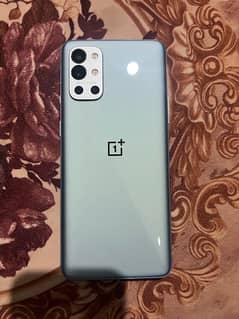 OnePlus 9R