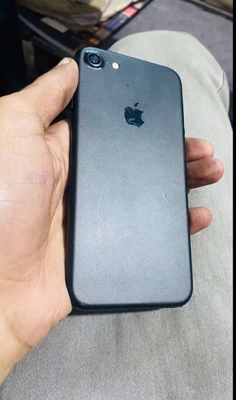 iphone 7    pta 256gb 1