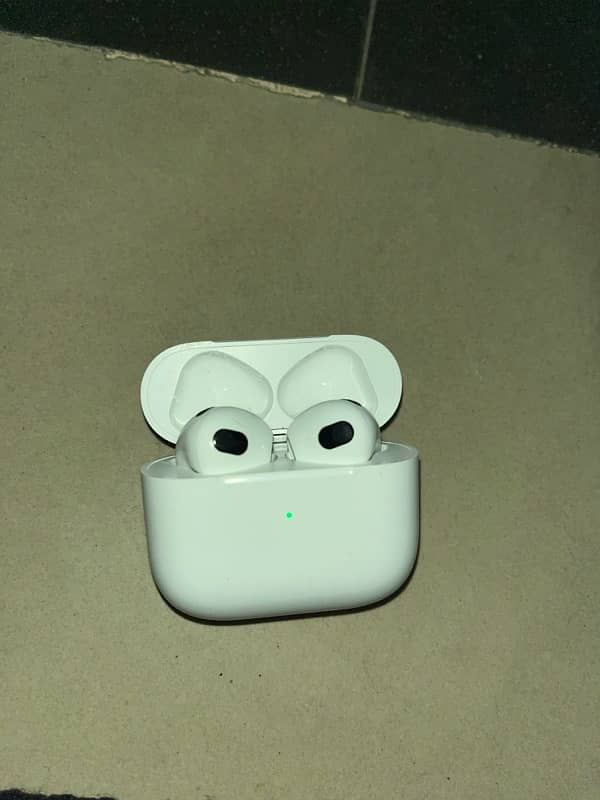 Apple air pods 0