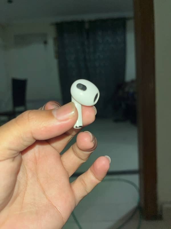 Apple air pods 2