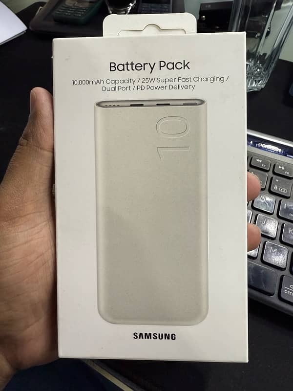 Samsung 10,000mAh Battery Pack P3400 0