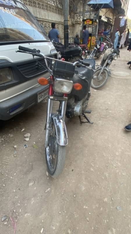 head pack bike he seald engine good condition 3