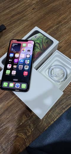 iphone xs max 256gb PTA Approved