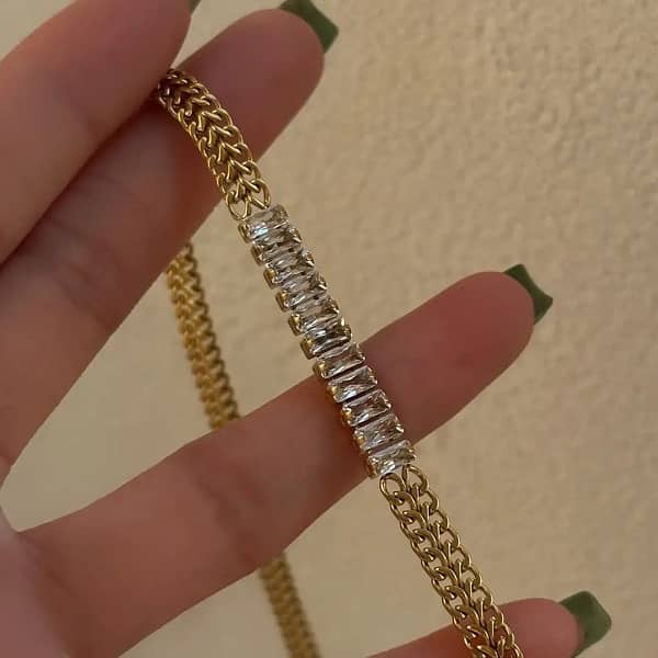 stainless steel jewelry 18k plated with gold. 1