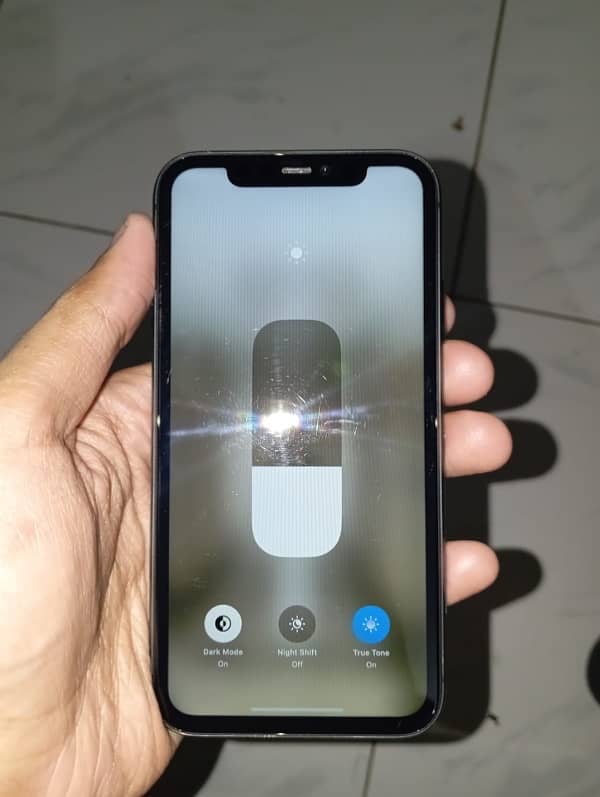 iphone 11 black color 3