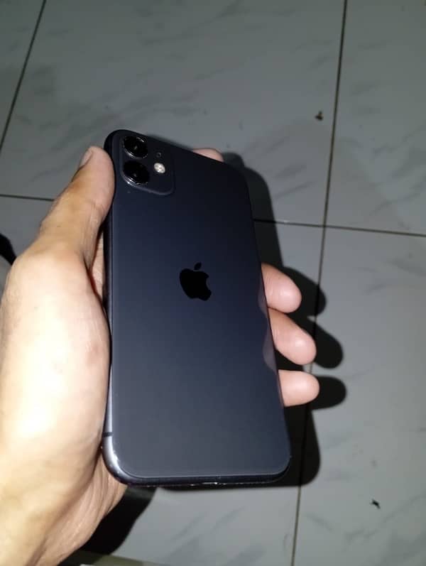 iphone 11 black color 11