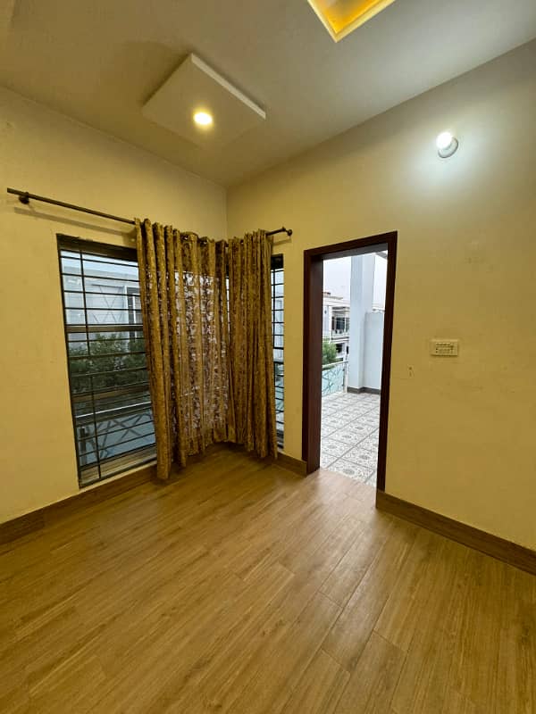 Brand New luxury upper portion for rent in Mohsin villas near pak turk school 12