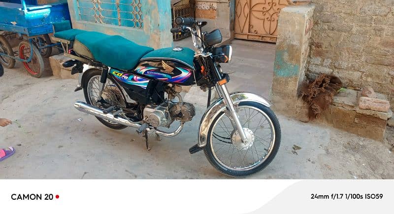 Honda cd70 2024 One hand Used only Hyd Namber 2