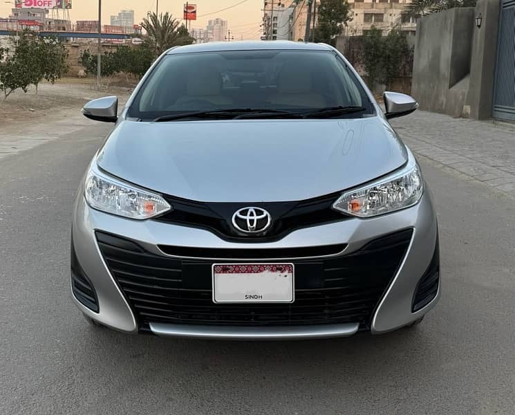 Toyota Yaris 2021 Gli Auto CVT btr thn corolla civic city 1