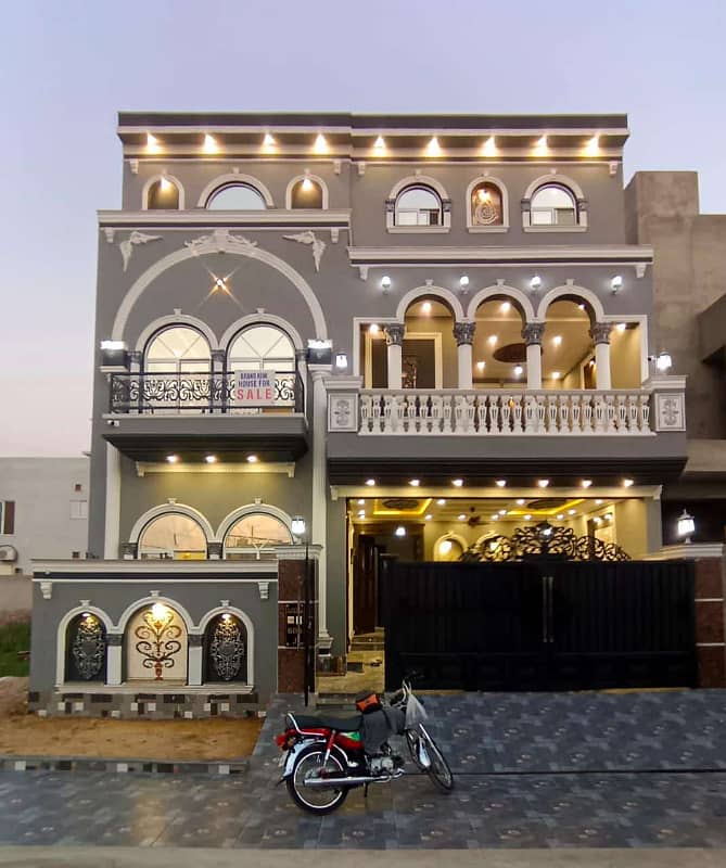 Beautiful House For Sale LDA Avenue Society Lahore 1