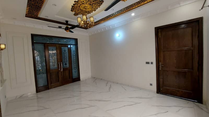 Beautiful House For Sale LDA Avenue Society Lahore 11