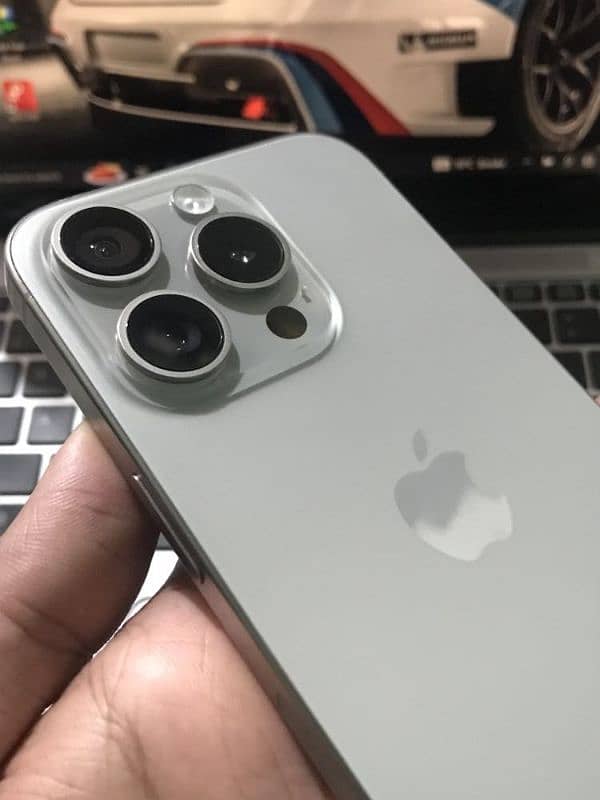 iPhone 15 Pro full box 5