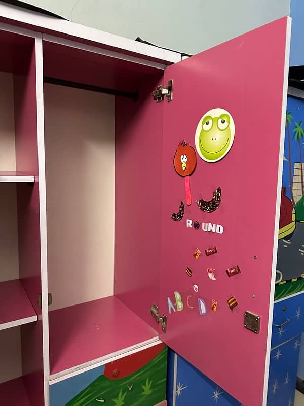 kids Used Almari wardrobe design furniture cupboard almira urgent sale 7