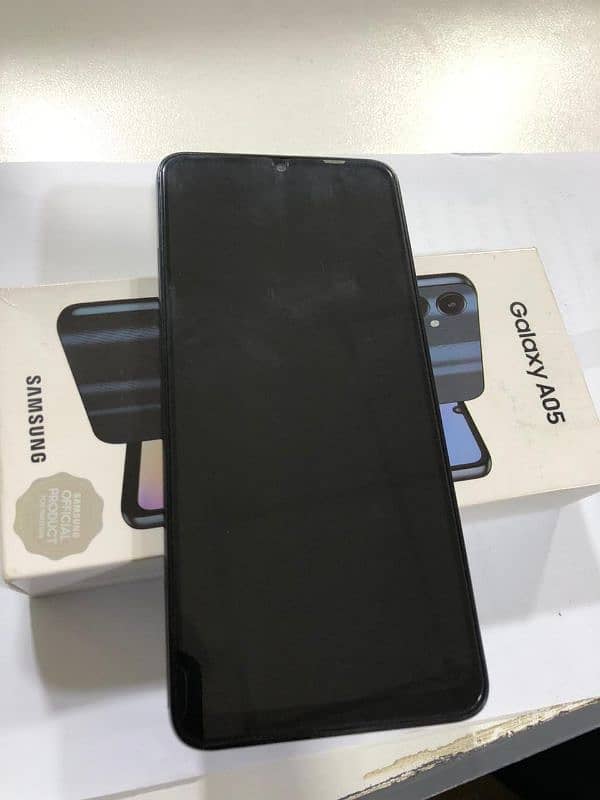 Samsung galaxy A05 brand new phone 10/10 7