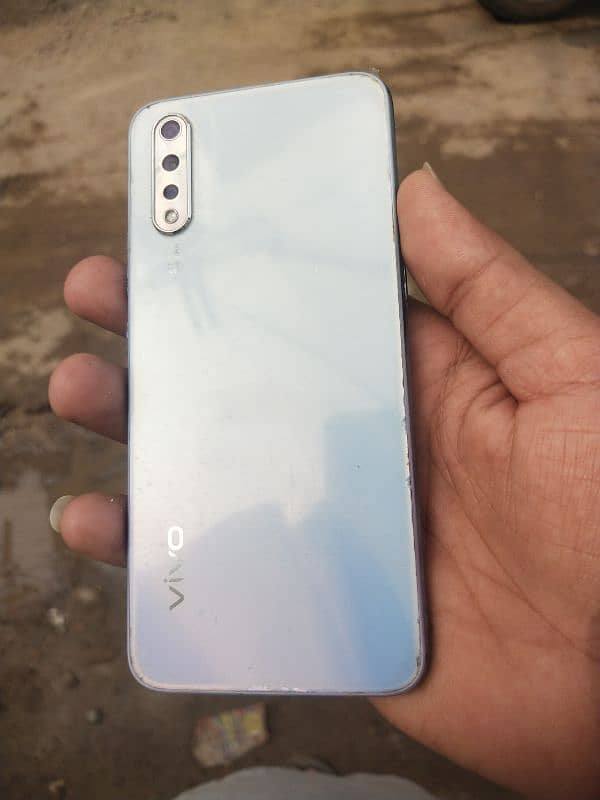 vivo S1 0